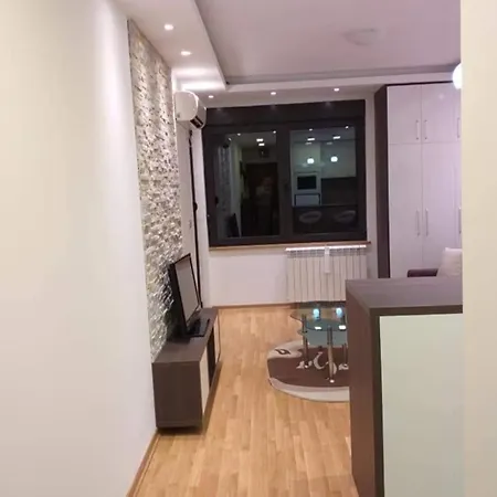 Simon Apartment